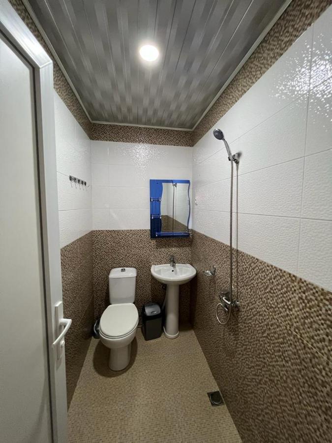 Linda Guest House Батумі Екстер'єр фото