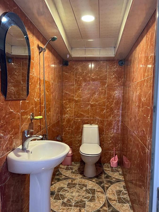 Linda Guest House Батумі Екстер'єр фото