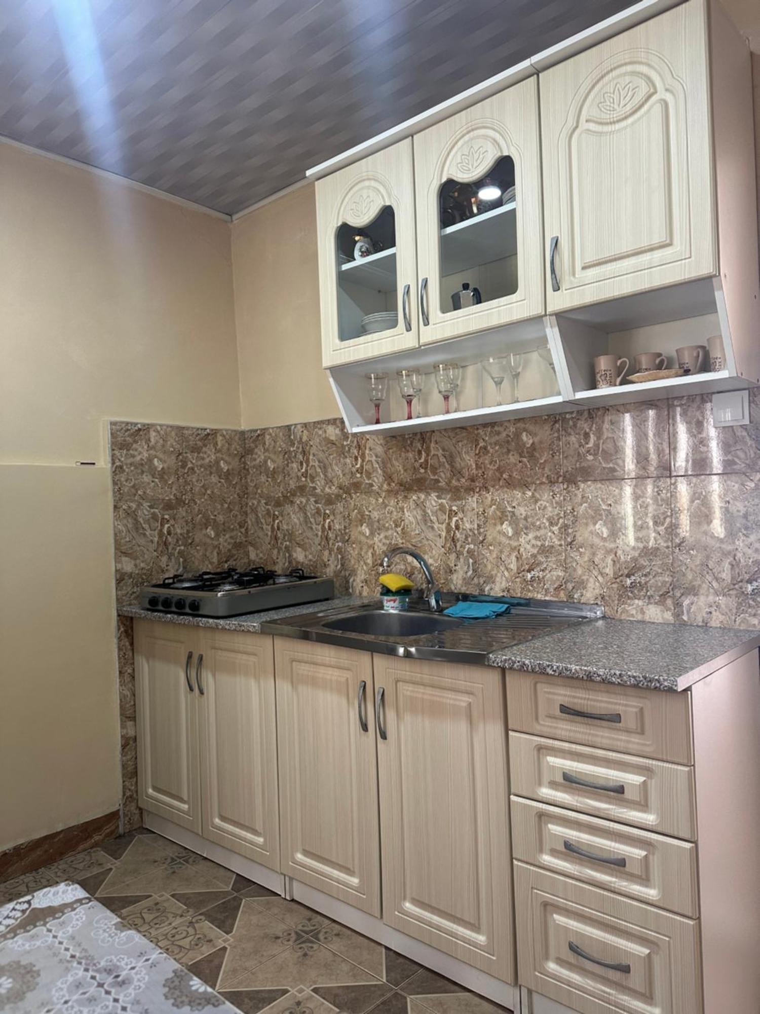 Linda Guest House Батумі Екстер'єр фото